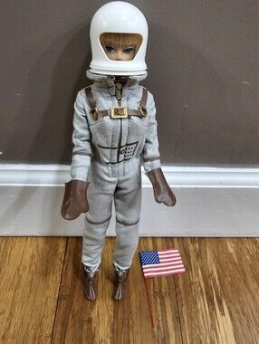 🚀 Vintage 1965 Miss Astronaut Barbie Doll Repro Complete